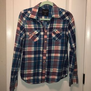 American Eagle Button Up shirt